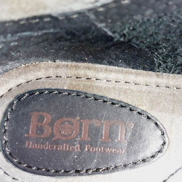 Born Women's Black Leather Lace Up Ankle Bootie F788 - Picture 12 of 13